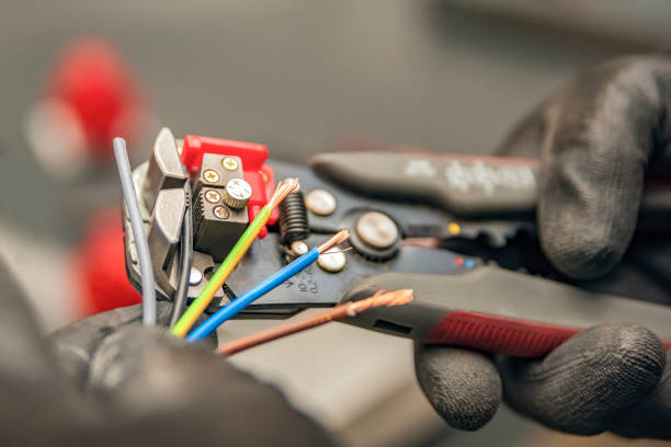 Best Electrical Contractors for Businesses  in Hot Springs Village, AR