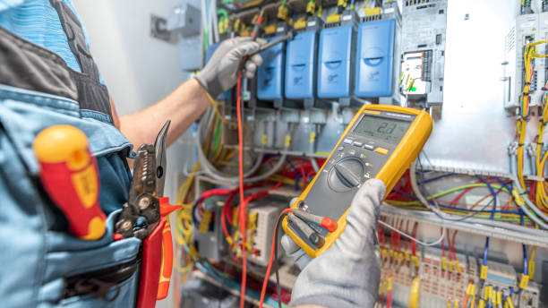 Best Local Electrician Companies  in Hot Springs Village, AR